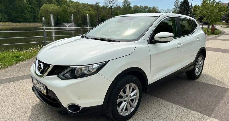 Nissan Qashqai cena 57900 przebieg: 120000, rok produkcji 2017 z Wrocław małe 562